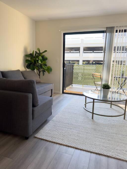 Modern Retreat 1 Mi. From Disney Anaheim Exteriör bild